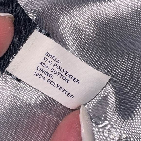 EUC Toddler Girls Gap Baby Metallic Silver Side Zip Sleeveless Pleated Dress 2T - Picture 6 of 7